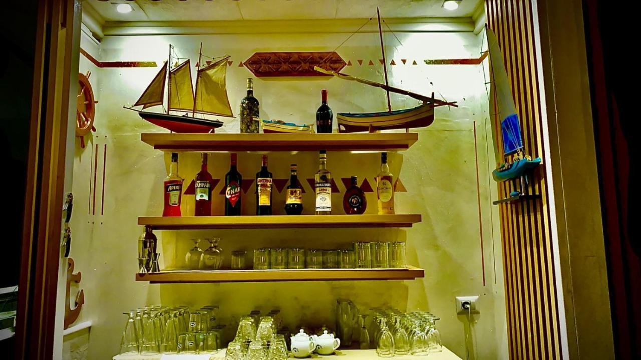 Hotel Baja Romantica Bosa Kültér fotó